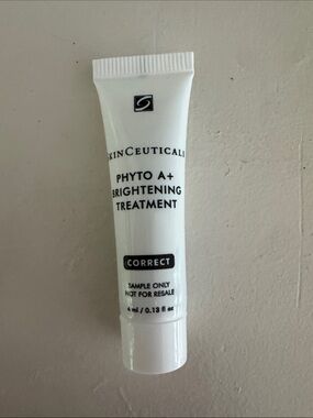 SkinCeuticals Phyto A+ Brightening Treatment Tube - White